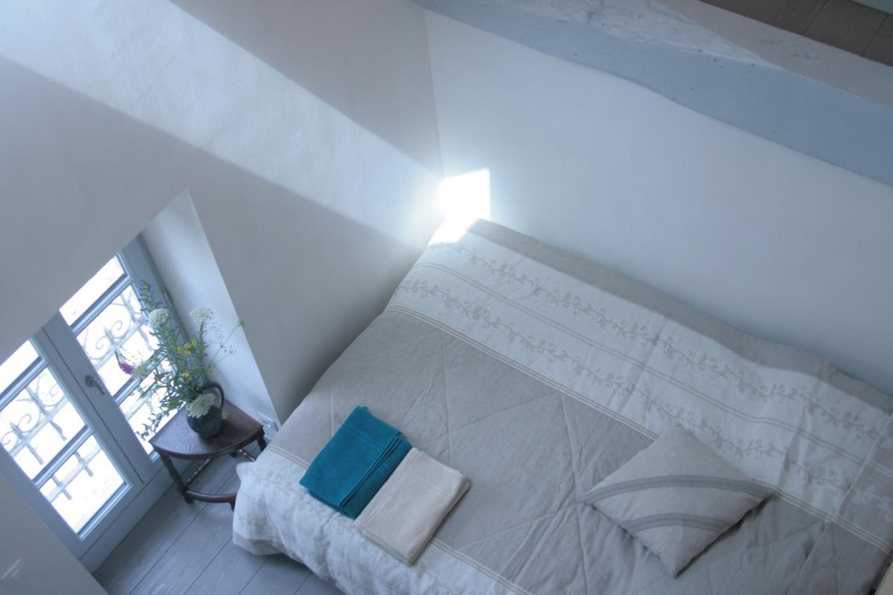 Domaine Des Douves Bed & Breakfast Ancy-le-Franc Exterior foto
