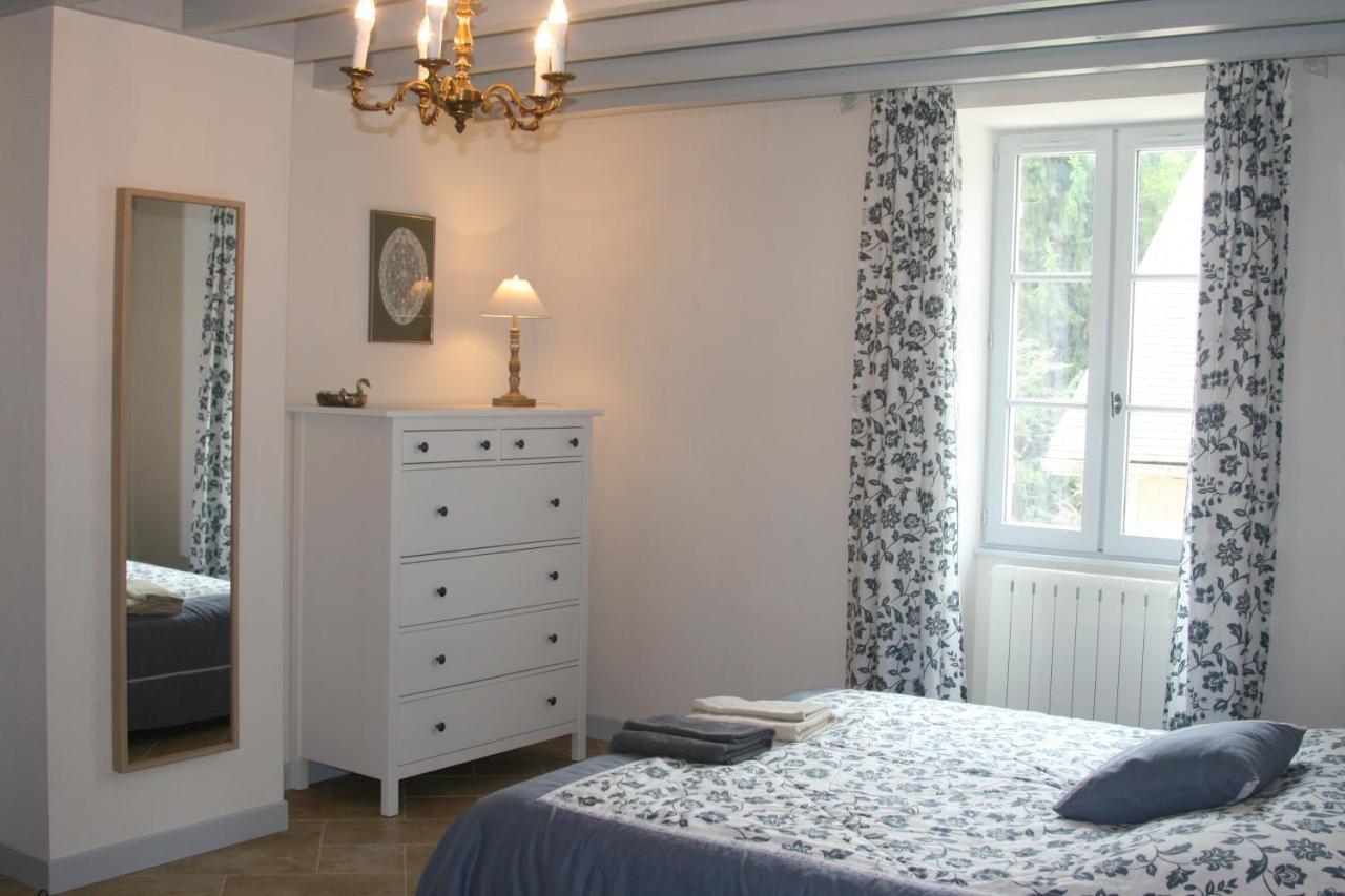 Domaine Des Douves Bed & Breakfast Ancy-le-Franc Exterior foto